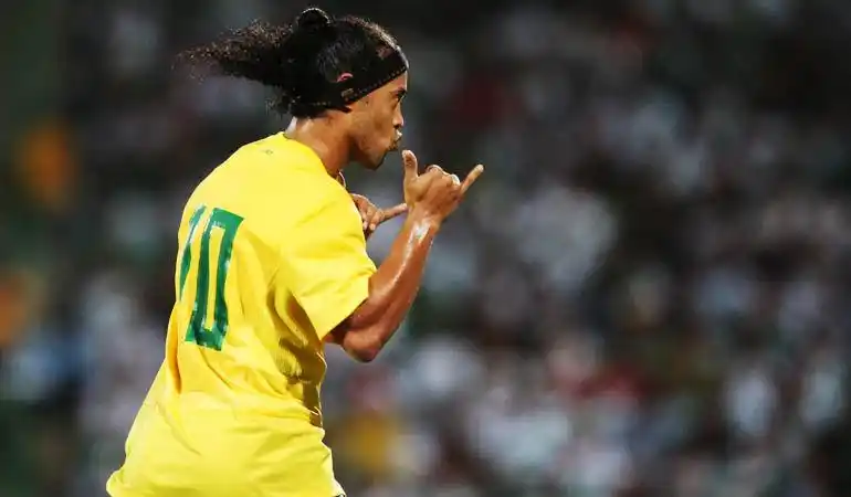 的表现为所 的表现为所