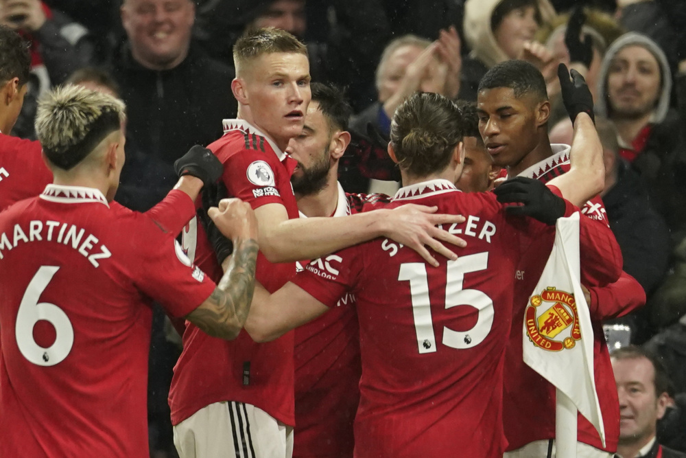 低级失误太 低级失误太